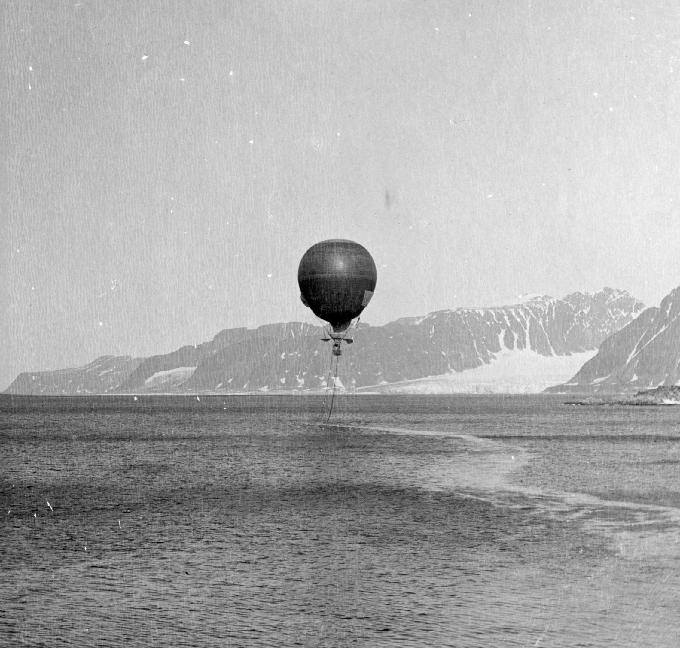 Ballongen-lyfter-e1557471090361.jpg